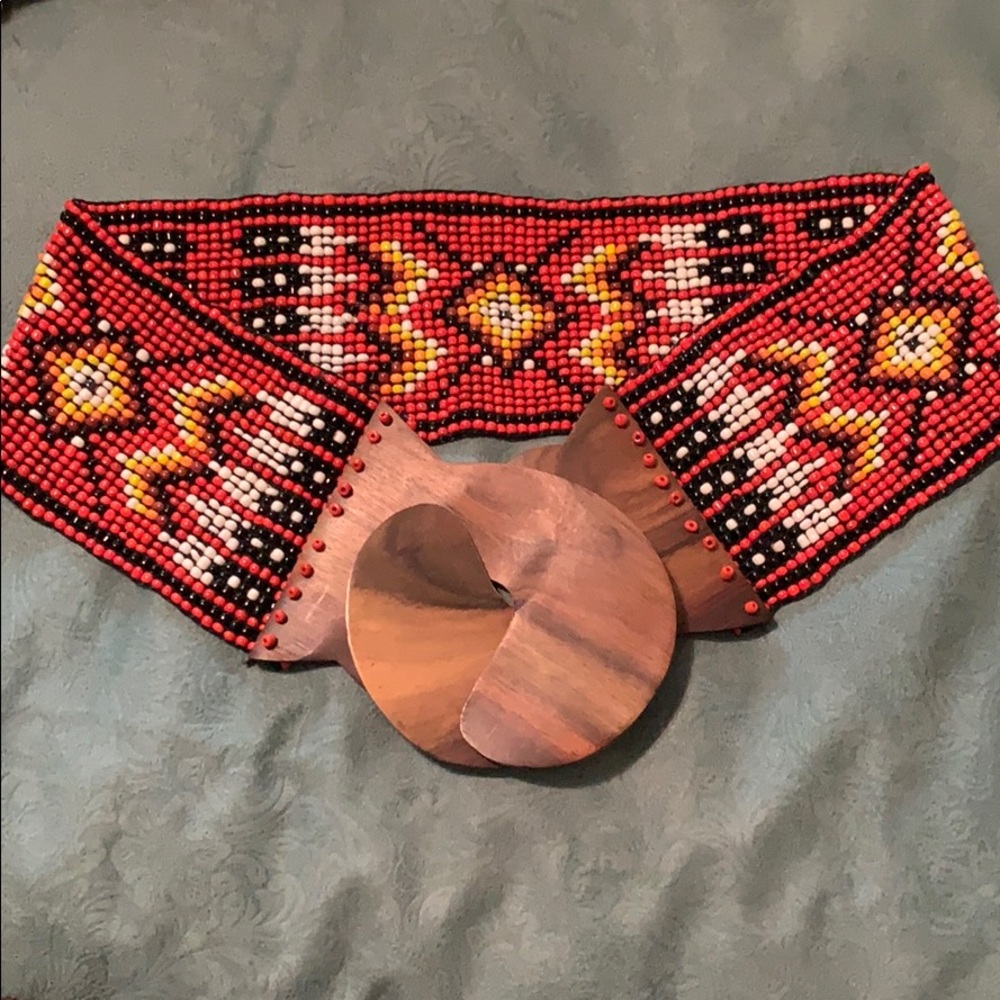 Beaded Stretch Belt with Wooden Buckle